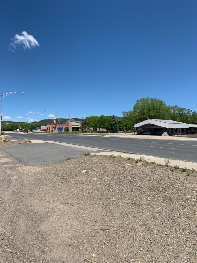 Rodeway Inn & Suites Raton Exterior foto